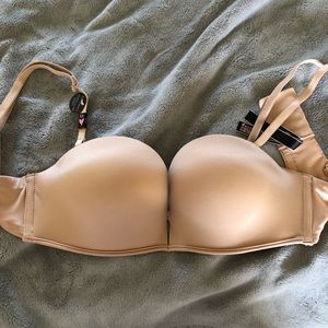 VS bomd shell push up bra